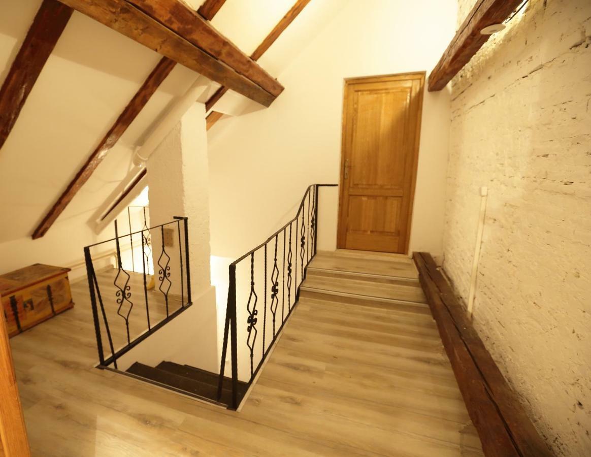 4 Rooms Piata Sfatului 布拉索夫 外观 照片