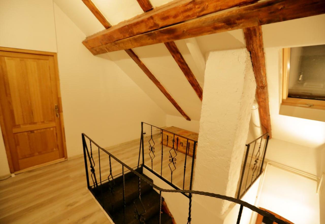 4 Rooms Piata Sfatului 布拉索夫 外观 照片