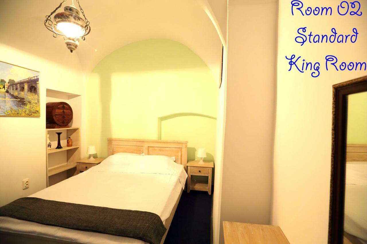4 Rooms Piata Sfatului 布拉索夫 外观 照片