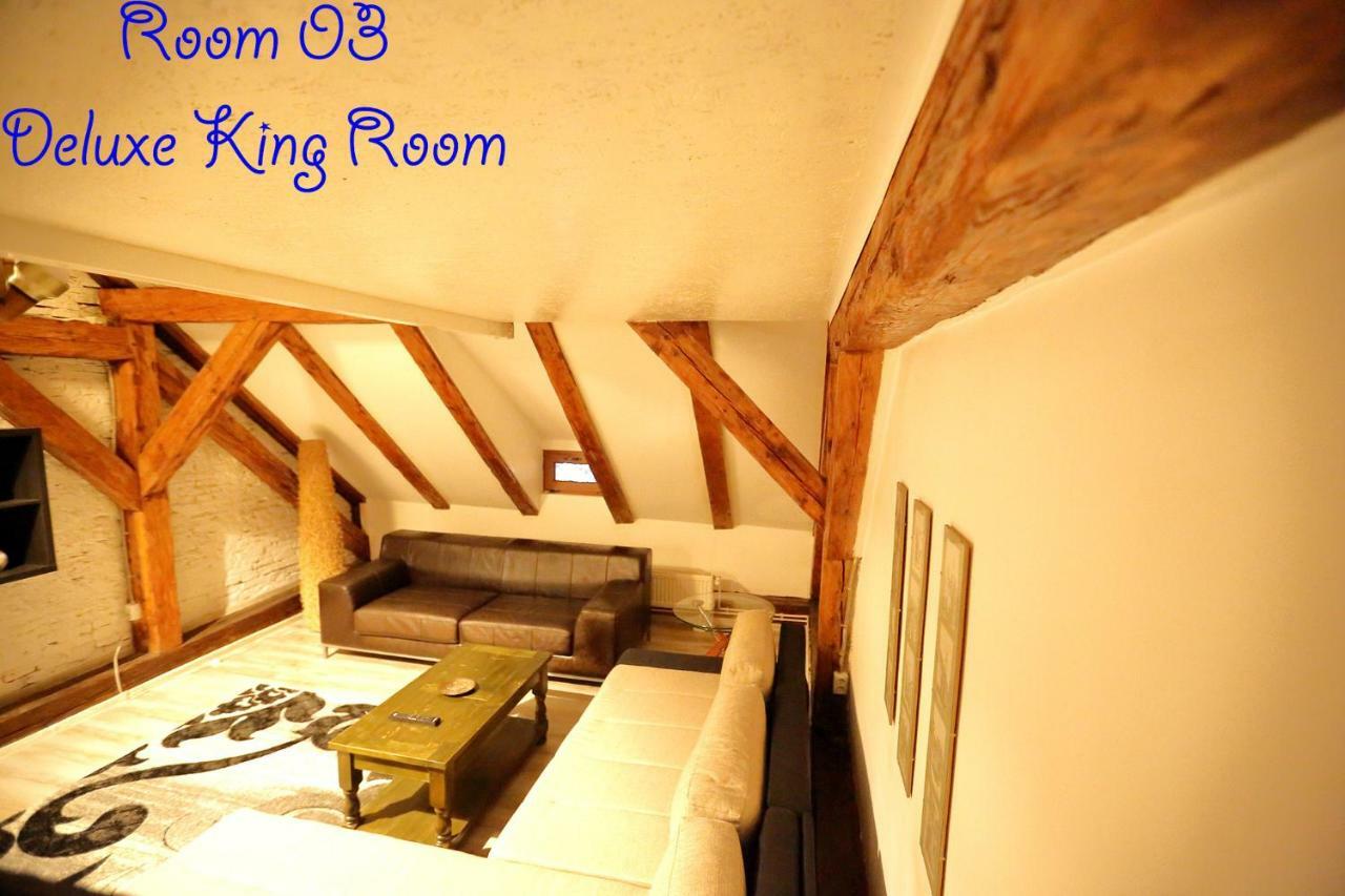4 Rooms Piata Sfatului 布拉索夫 外观 照片