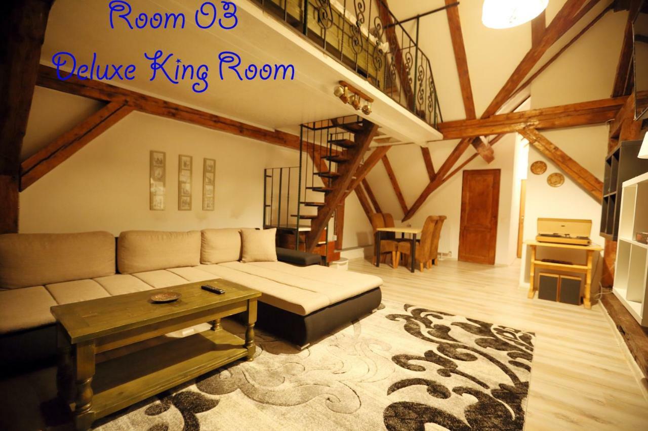 4 Rooms Piata Sfatului 布拉索夫 外观 照片